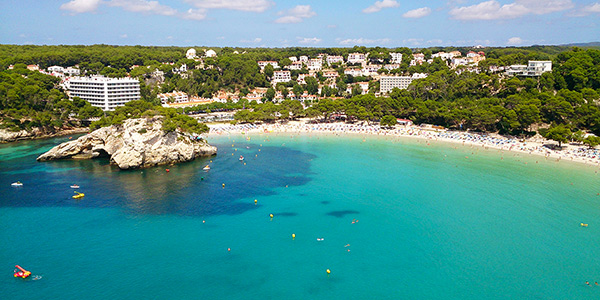 Vacanze a Minorca: le 7 spiagge che devi vedere - Cala Galdana
